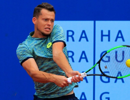 Adam Pavlásek bude bojovat o semifinále (Foto: Petr Josek)