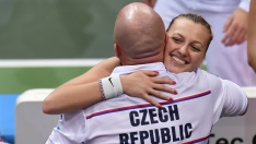Radost Petry Kvitové a jejího trenéra Davida Kotyzy (Foto: Tennis Arena / Martin Sidorják)